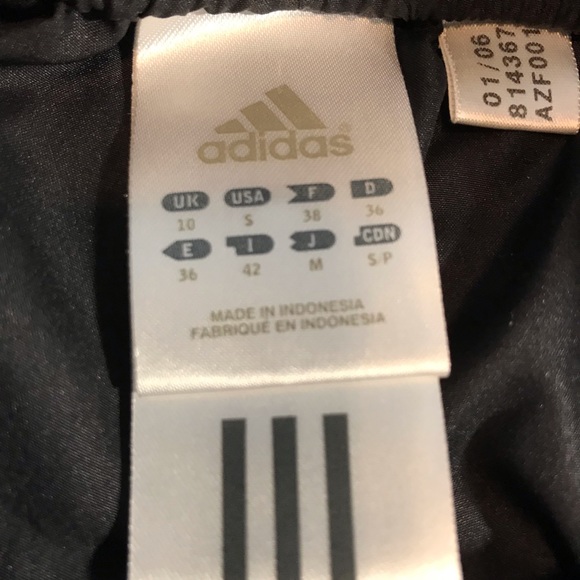 ADIDAS Side Pink Striped Shorts - Picture 4 of 7